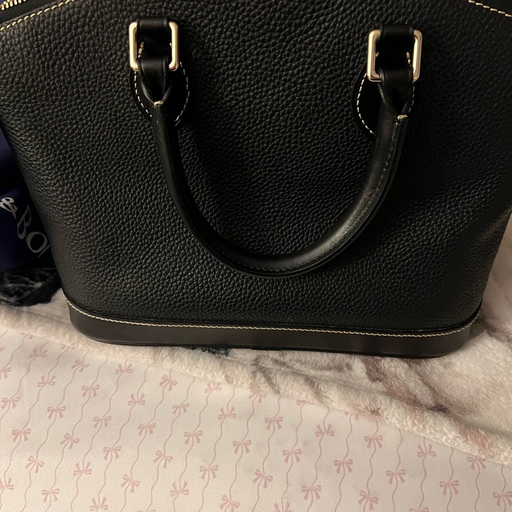 Dooney & Bourke large satchel Black/Black EUC - Picture 4 of 10